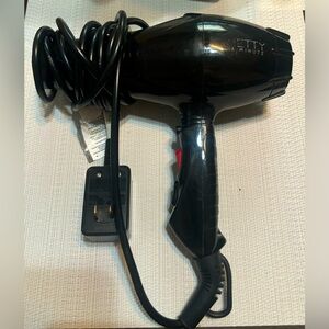 Pretty in a minute- Blow dryer